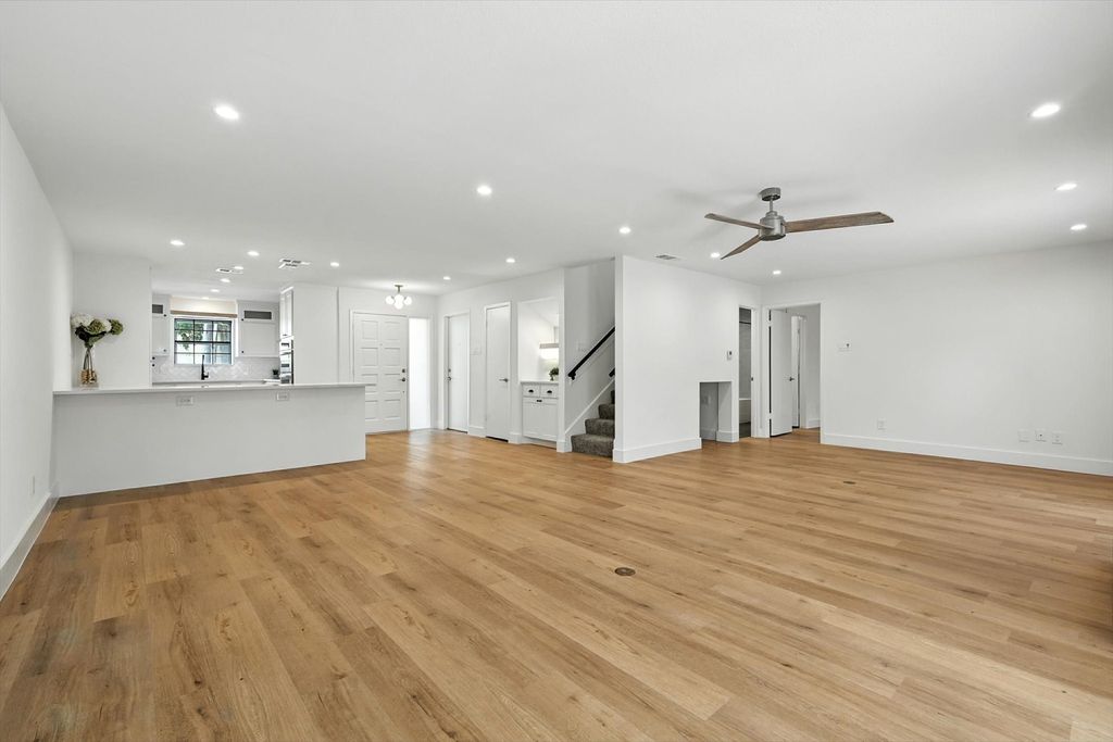 2143 Kessler Court 38, Dallas, TX 75208