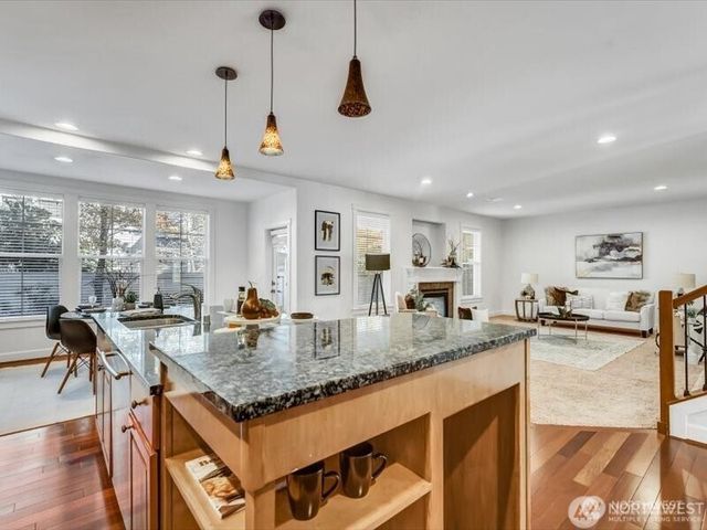 3840 Cameron Drive NE, Lacey, WA 98516