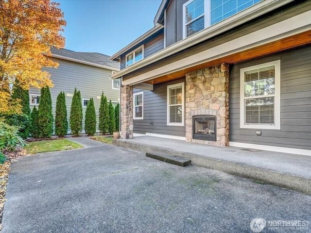 3840 Cameron Drive NE, Lacey, WA 98516