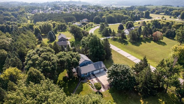 5411 Howard Street NW, Rochester, MN 55901