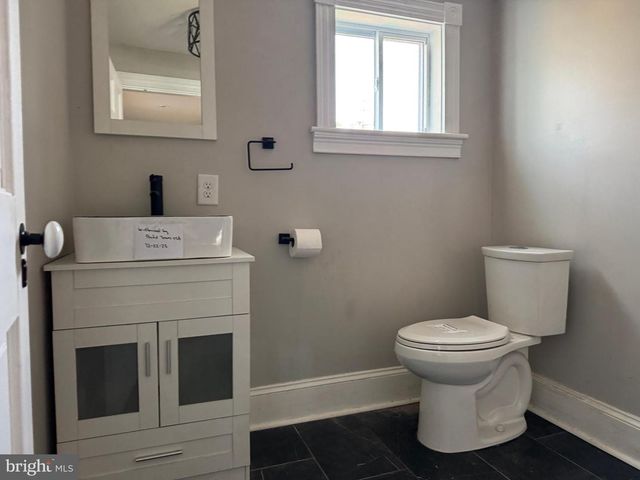 47 SOUTH ST, Kearneysville, WV 25430