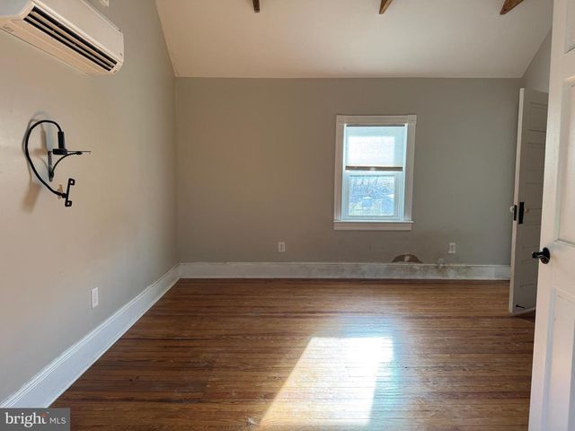 47 SOUTH ST, Kearneysville, WV 25430