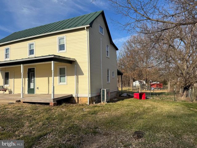 47 SOUTH ST, Kearneysville, WV 25430