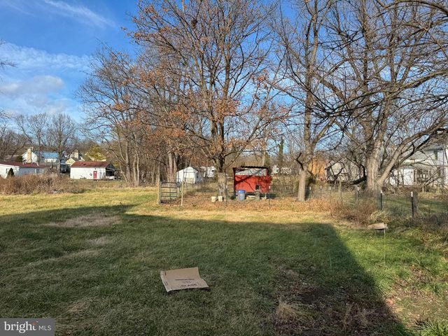 47 SOUTH ST, Kearneysville, WV 25430