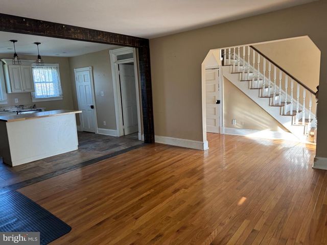 47 SOUTH ST, Kearneysville, WV 25430