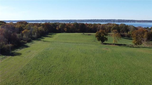 0 Main Road, Tiverton, RI 02878