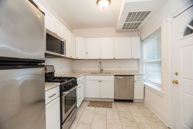 600 Elgin Avenue GB, Forest Park, IL 60130