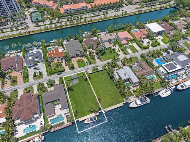 460 Holiday Drive, Hallandale Beach, FL 33009
