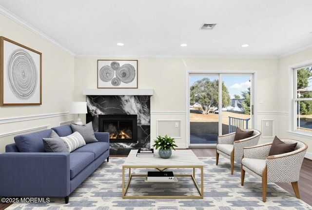 20 Marathon Street, Toms River, NJ 08757