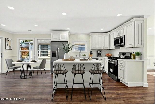 20 Marathon Street, Toms River, NJ 08757