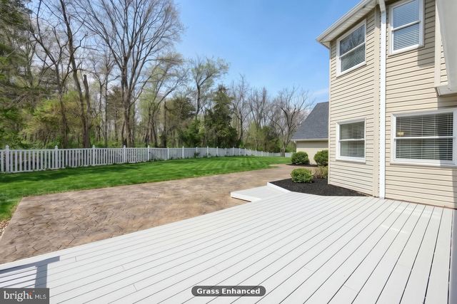 1070 FISH AND GAME RD, East Berlin, PA 17316