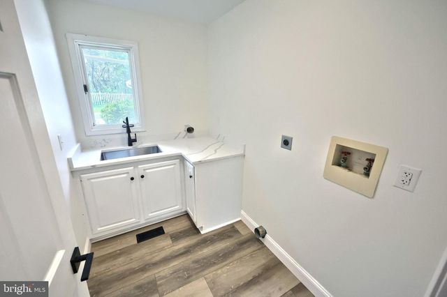 1070 FISH AND GAME RD, East Berlin, PA 17316