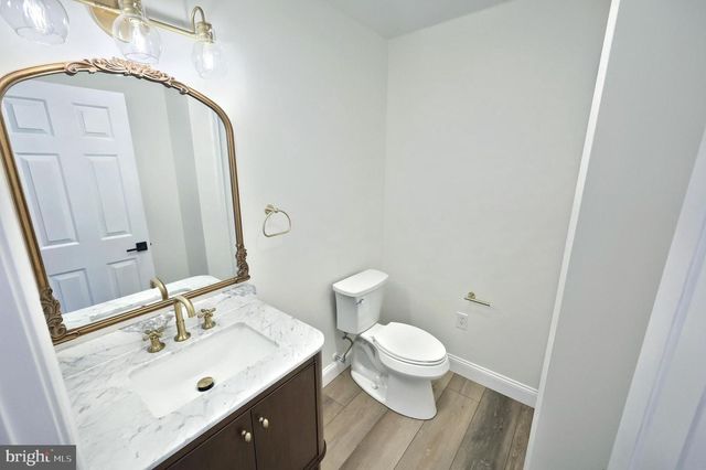 1070 FISH AND GAME RD, East Berlin, PA 17316