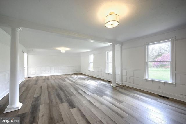 1070 FISH AND GAME RD, East Berlin, PA 17316