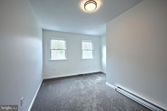 1070 FISH AND GAME RD, East Berlin, PA 17316
