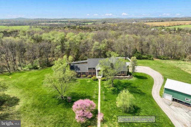1070 FISH AND GAME RD, East Berlin, PA 17316