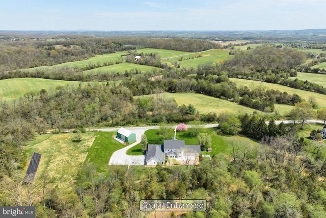 1070 FISH AND GAME RD, East Berlin, PA 17316