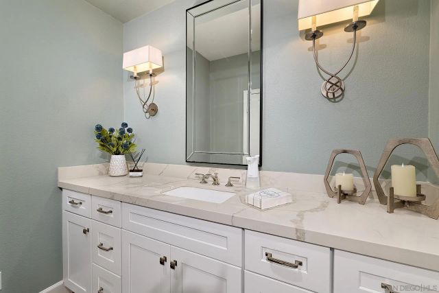 7598 Circulo Sequoia, Carlsbad, CA 92009