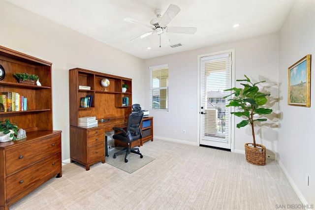 7598 Circulo Sequoia, Carlsbad, CA 92009
