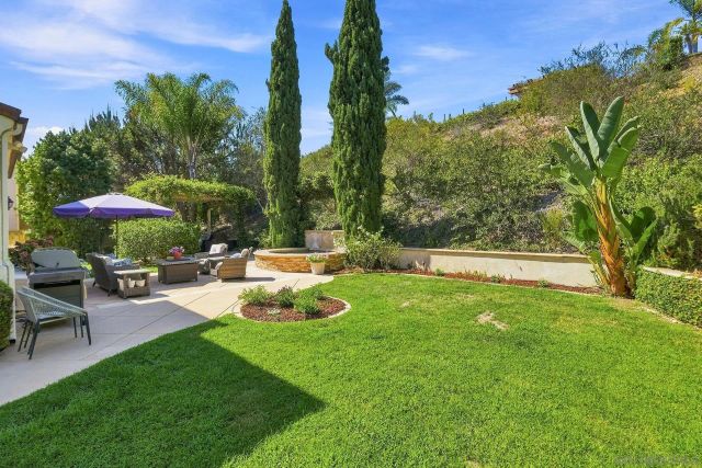 7598 Circulo Sequoia, Carlsbad, CA 92009