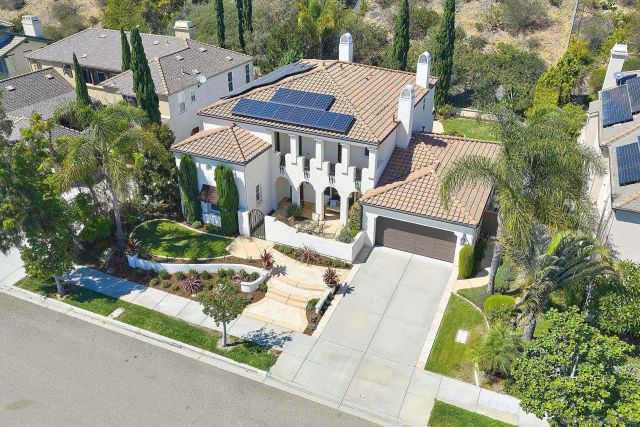 7598 Circulo Sequoia, Carlsbad, CA 92009