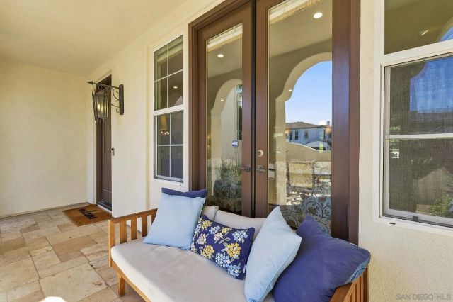 7598 Circulo Sequoia, Carlsbad, CA 92009