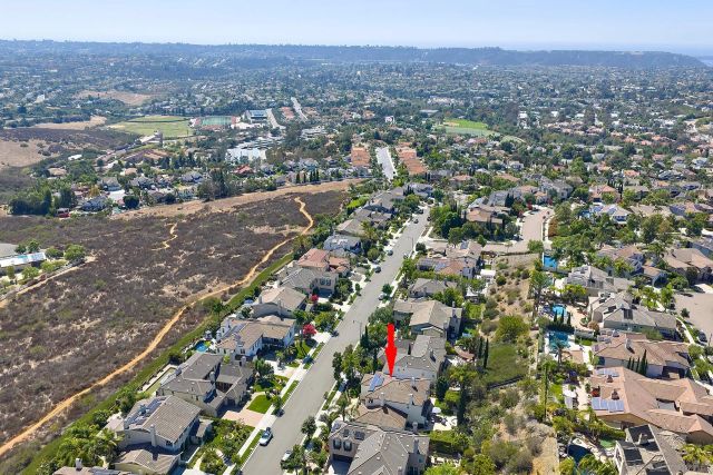 7598 Circulo Sequoia, Carlsbad, CA 92009