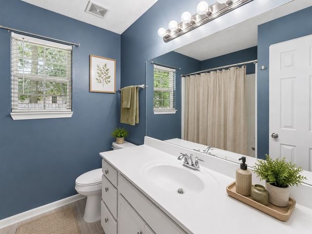 3012 Roscommon Dr, Murfreesboro, TN 37128