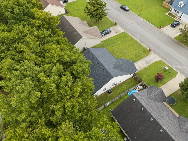 3012 Roscommon Dr, Murfreesboro, TN 37128
