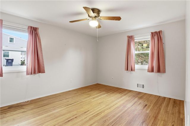 200 Mystic Lane, Henrietta, NY 14623