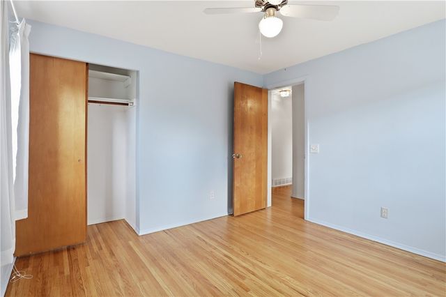 200 Mystic Lane, Henrietta, NY 14623