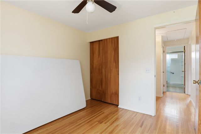 200 Mystic Lane, Henrietta, NY 14623