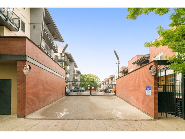 1718 Ne 11TH Ave 205, Portland, OR 97212