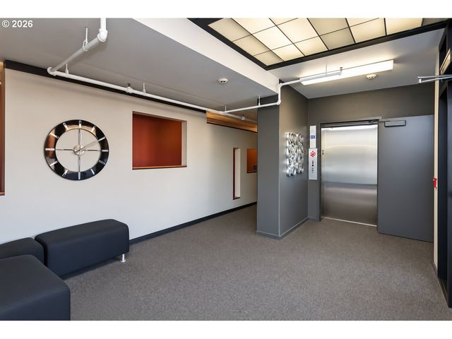 1718 Ne 11TH Ave 205, Portland, OR 97212