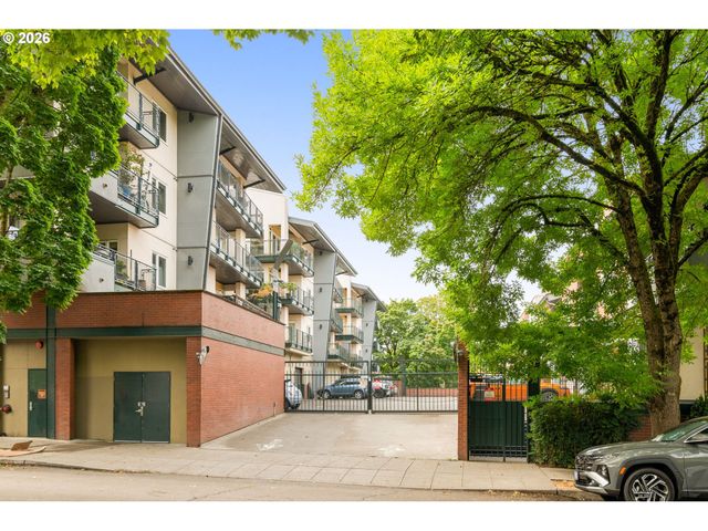 1718 Ne 11TH Ave 205, Portland, OR 97212