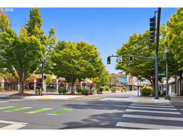 1718 Ne 11TH Ave 205, Portland, OR 97212