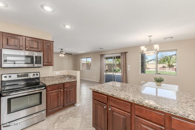 28537 N DOLOMITE Lane, San Tan Valley, AZ 85143