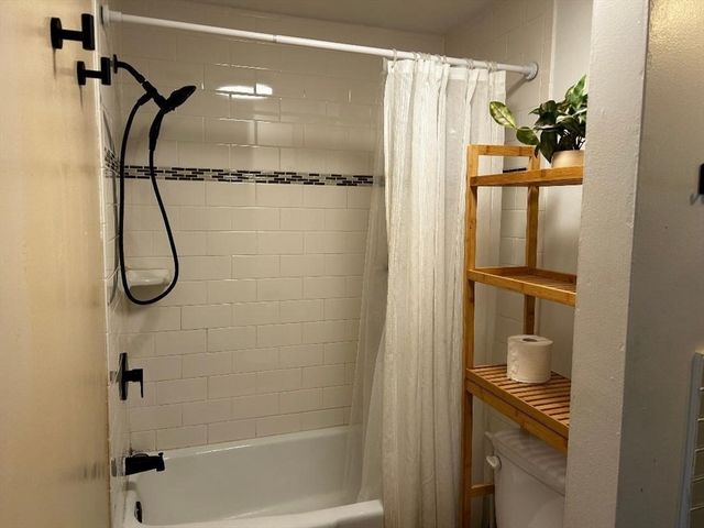 340 Main St 204, Melrose, MA 02176
