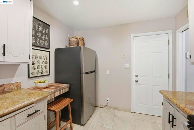 17356 Via Chiquita, San Lorenzo, CA 94580