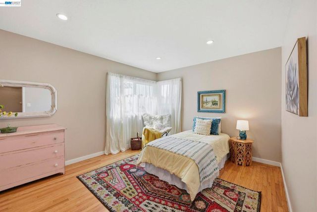 17356 Via Chiquita, San Lorenzo, CA 94580