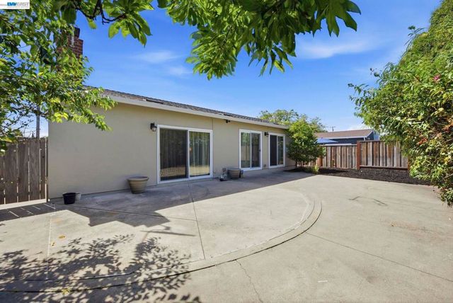 17356 Via Chiquita, San Lorenzo, CA 94580