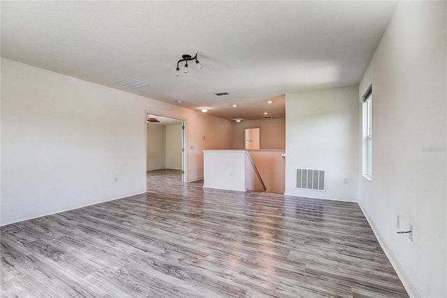 10502 MEDFORD LAKE DRIVE, Riverview, FL 33578