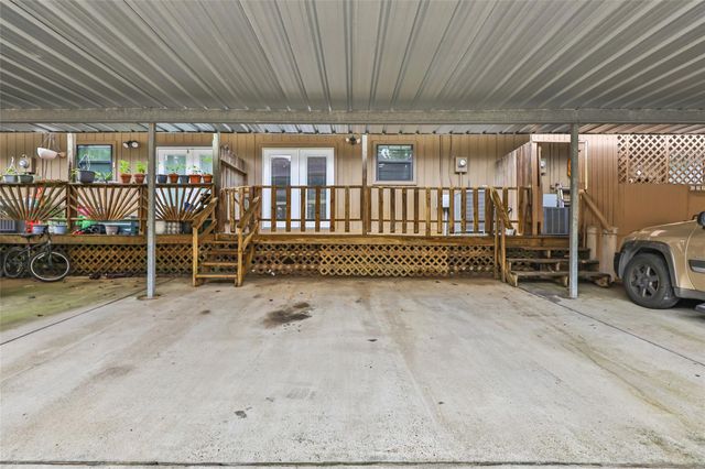 1011 Hamblen Road 205, Kingwood, TX 77339