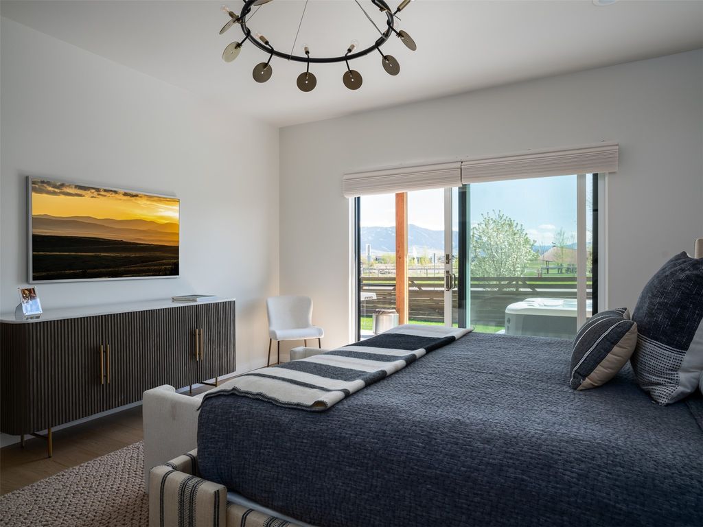 1698 Ryun Sun Way, Bozeman, MT 59718 photo 11