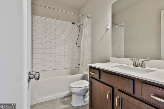 101 Eadestowne Way, Peachtree City, GA 30269