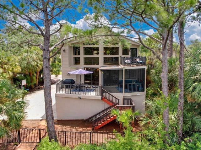 777 CLAUDIA LANE, Palm Harbor, FL 34683