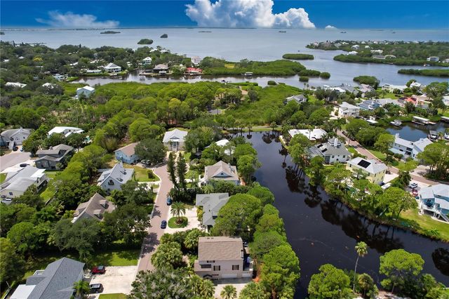 777 CLAUDIA LANE, Palm Harbor, FL 34683