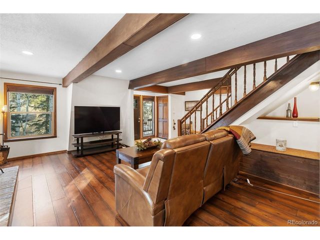 2619 Sunnywood Ave, Woodland Park, CO 80863