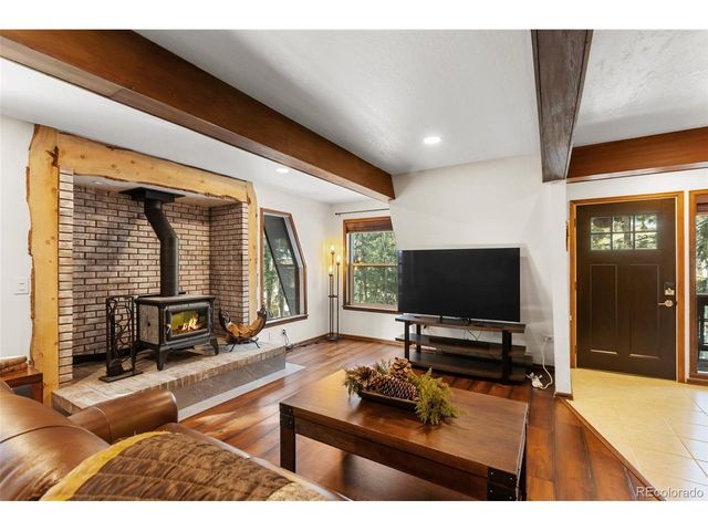 2619 Sunnywood Ave, Woodland Park, CO 80863