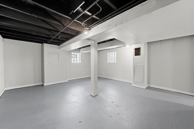 27 E 117th Place, Chicago, IL 60628